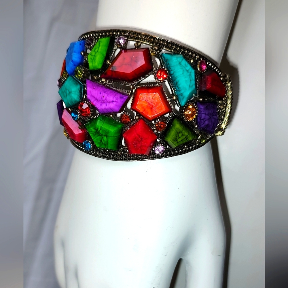 Multi colored stones bracelet
